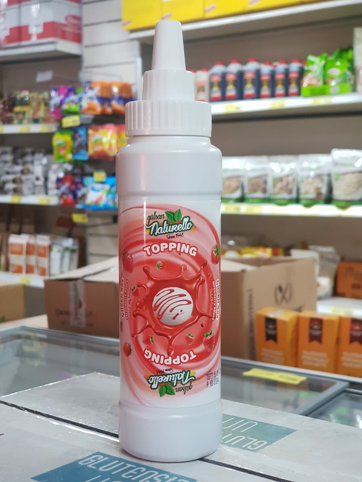 Naturello Toppıng Çilekli Sos 350 gr